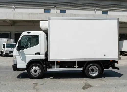 Mitsubishi Canter 3.5 Ton Chiller Truck