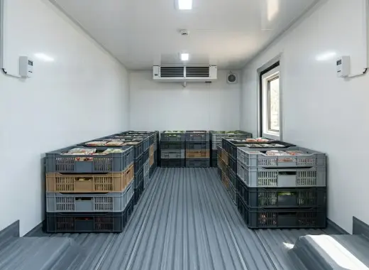 Mitsubishi Canter 3.5 Ton Chiller Truck